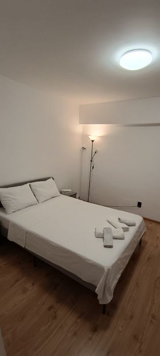 Închiriez in regim hotelier