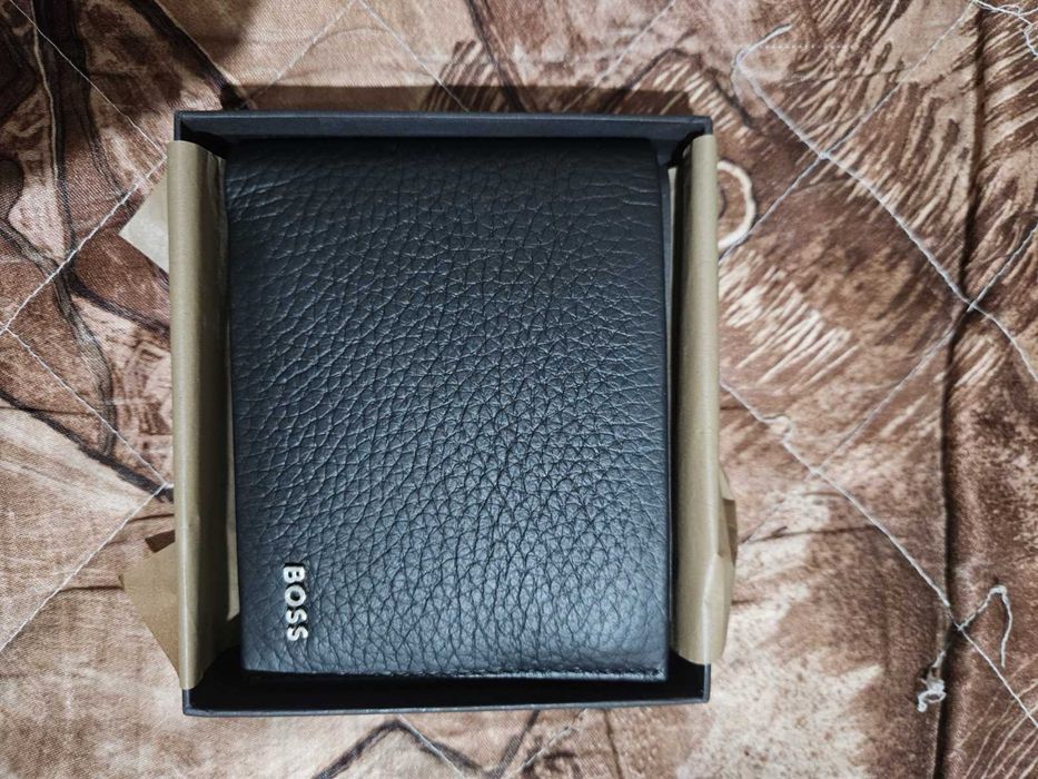 Мъжки портфейл BOSS естествена кожа