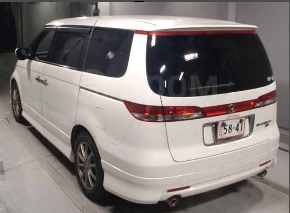 Продам Катализаторы Honda Elysion