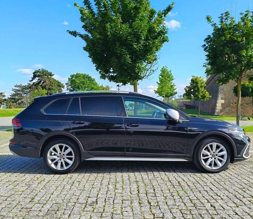 Volkswagen Golf Volkswagen Golf VIII Alltrack 200 Cp 4x4