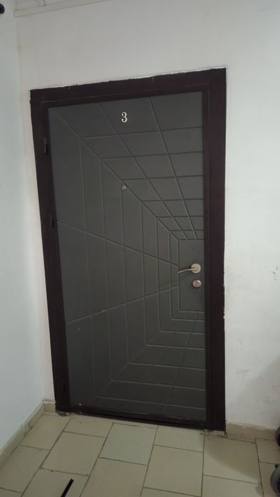 Сыртқы темір есік сатылады