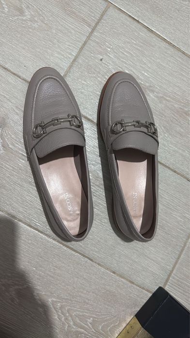 Обувь лоуферы кожаные