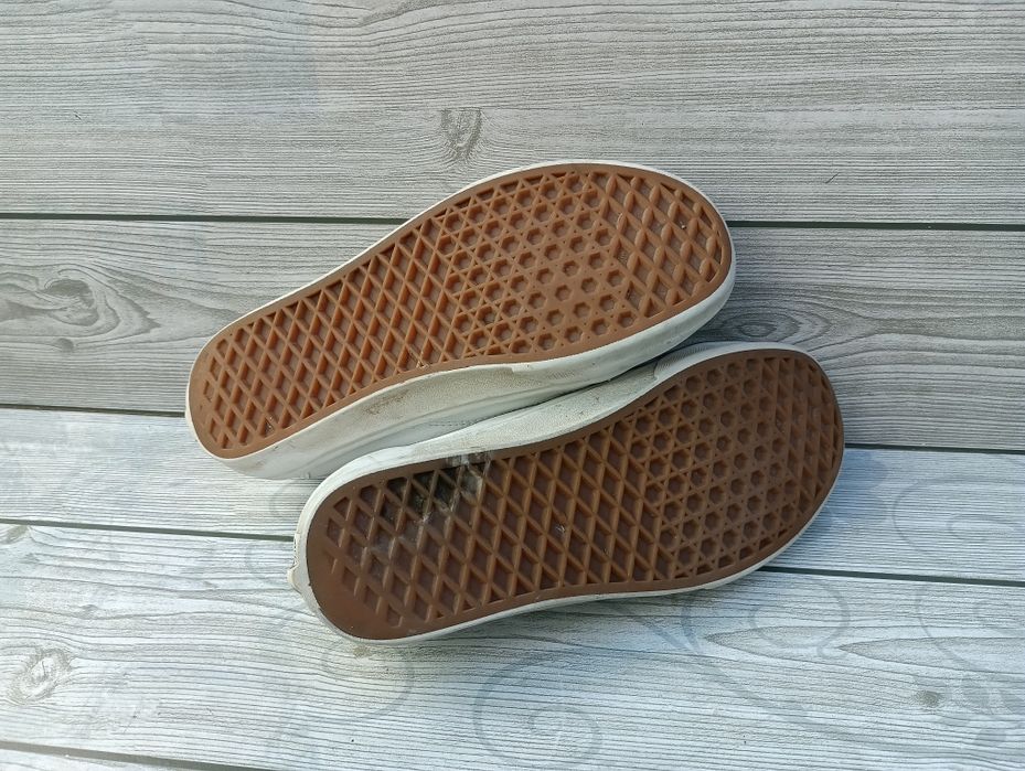 Vans N 37 кожени кецове