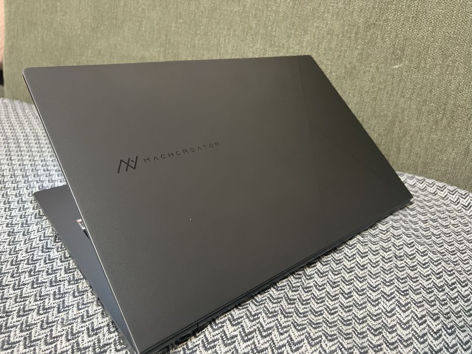 Ноутбук Machcreator One R5