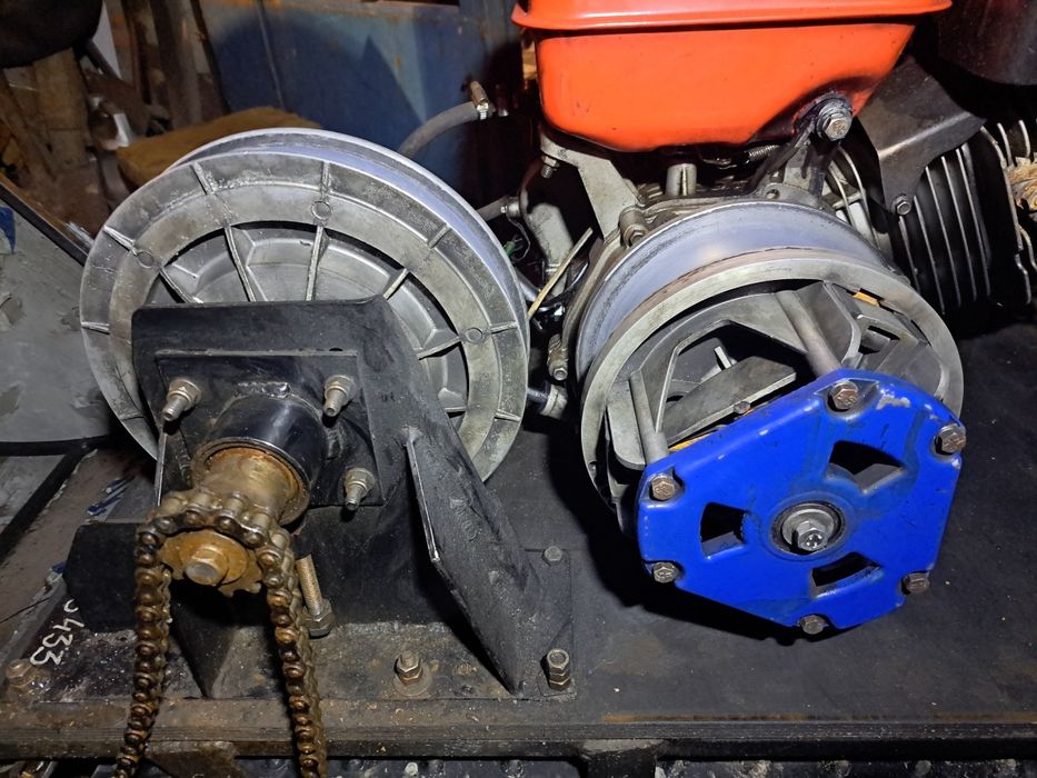 Продам мотособаку 15лс