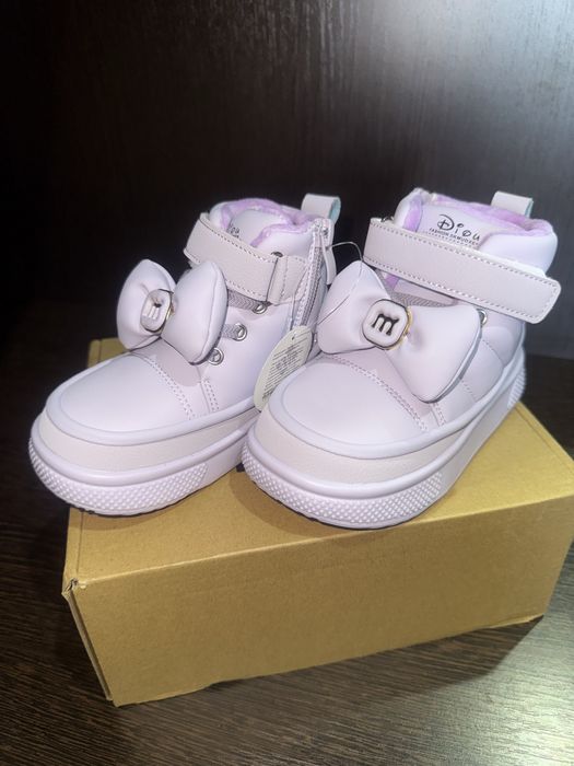 Ботинки на девочку