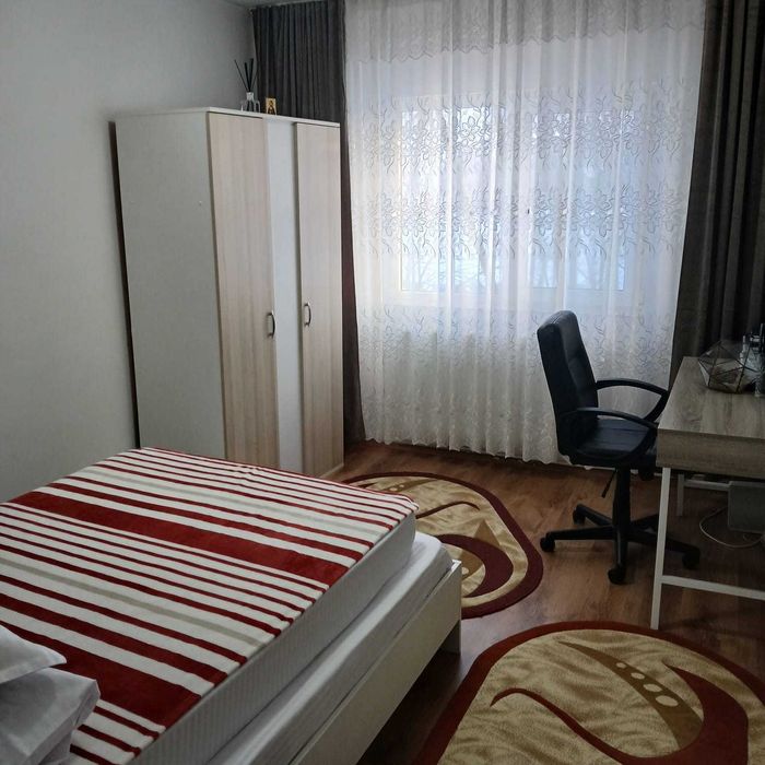 Caut coleg apartament
