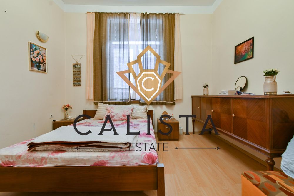 Дава се под наем Тристаен апартамент в София, Център - 110 кв.м за 800 € - Снимка #3