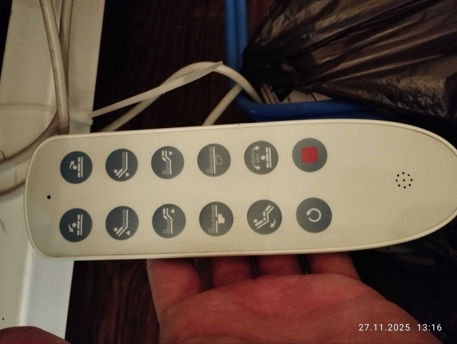 Медицинская кровать многофункциональная (электрическая ) плюс матрас