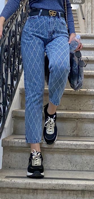 Дънки с камъни Mom Fit