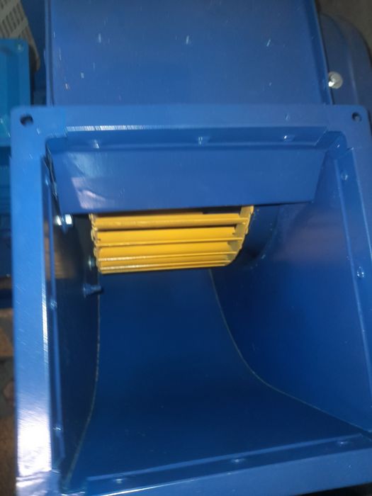 Вентиляторы и вентиляционое оборудование