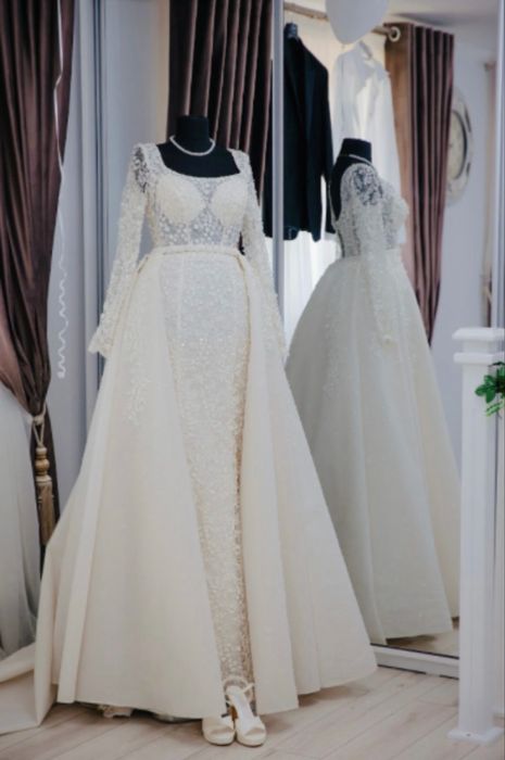 Rochie de mireasa elegantă, cu trena detașabilă, marimea S-M,