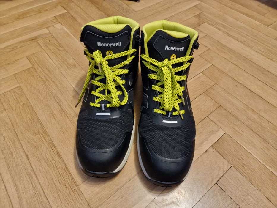 Обувки , кецове , боти Honeywell 46