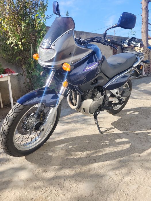 Vând Suzuki XF 650, 34kw, A2 sau schimb cu barca  + motor,