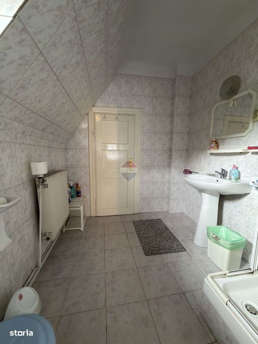 Apartament cu 3 camere de închiriat la casa | PREDEAL - BRASOV