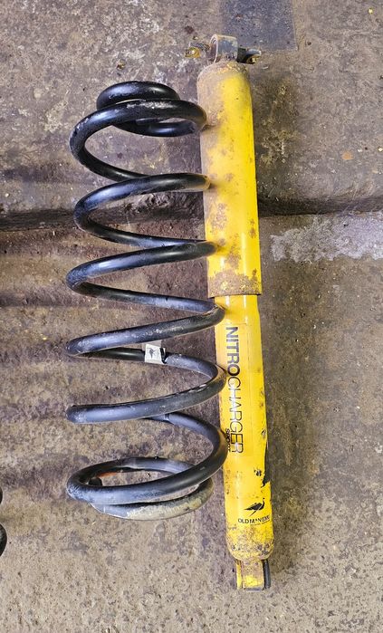 Suspensie +5 cm OME Jeep Wrangler JK Rubicon 4 usi