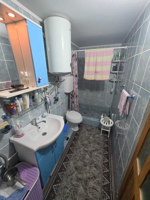Casă de vânzare în Valea Brazilor, județul Argeș – teren 2.896 mp