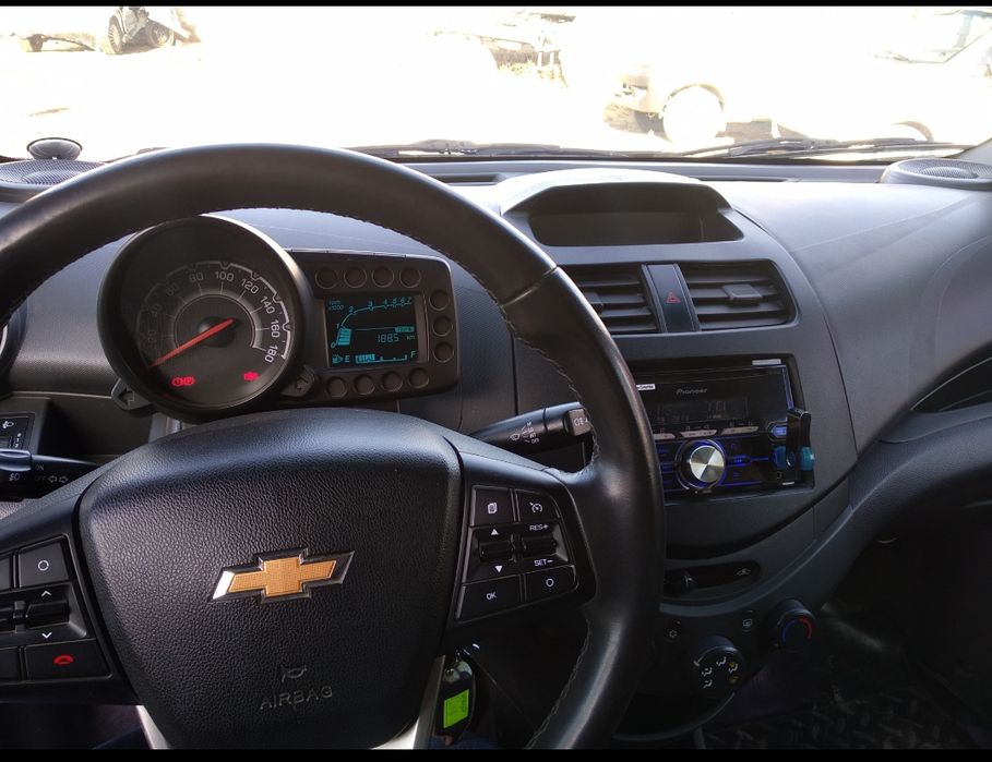 Продаю Спарк только до 13 января!