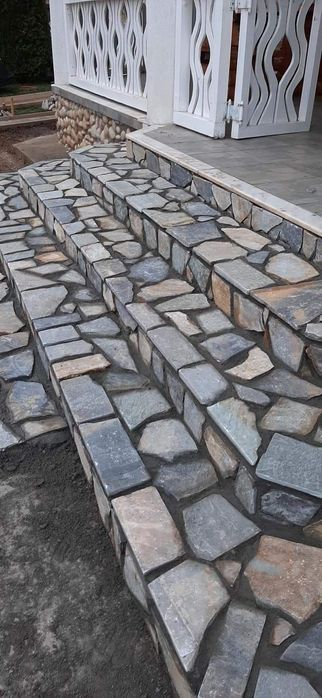 Piatra naturala de munte de Grecia 100%. Lucrez în toată Țara