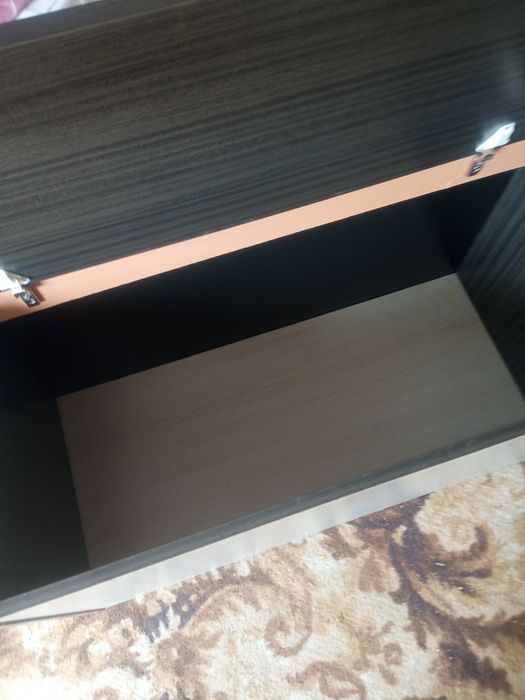 Малък диван разтегателен