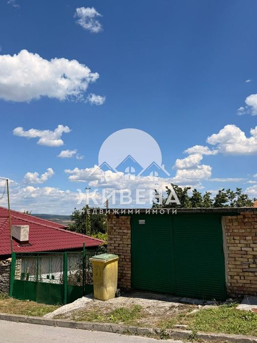 Продава къща в гр. Девня, обл. Варна
