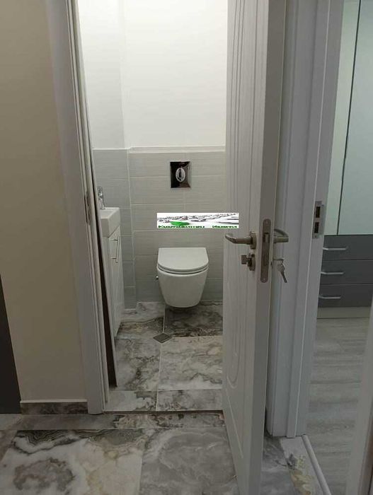 Дава се под наем Тристаен апартамент в Пловдив, Младежки Хълм - 105 кв.м за 765 € - Снимка #5