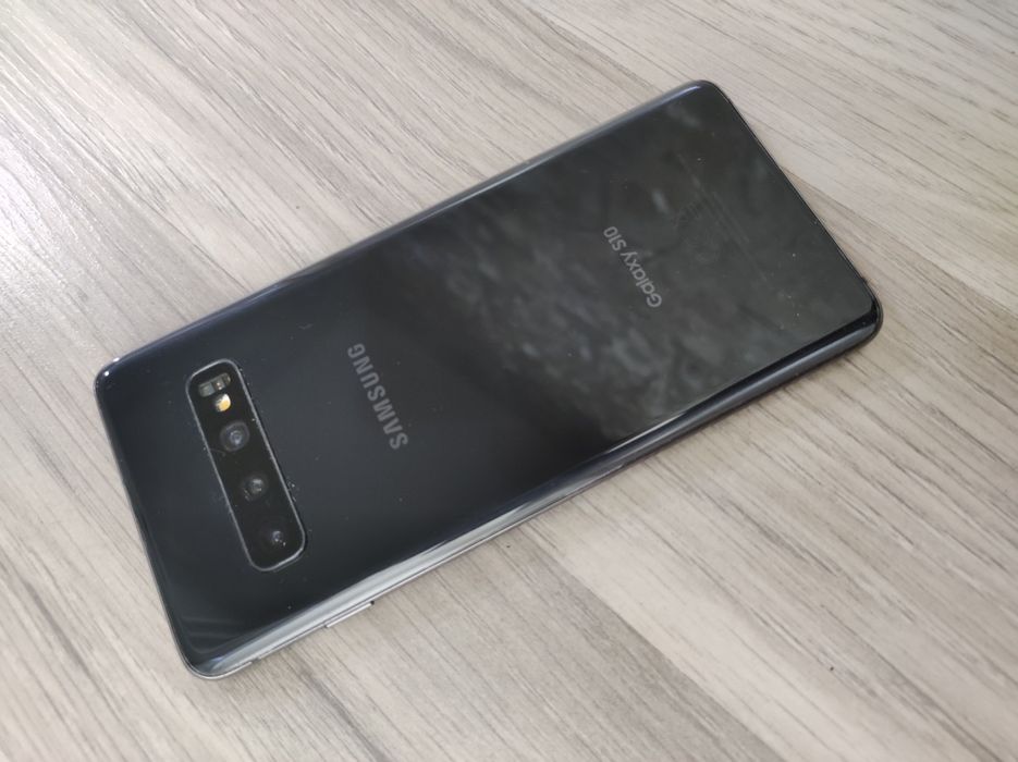 Samsung s10 8/128