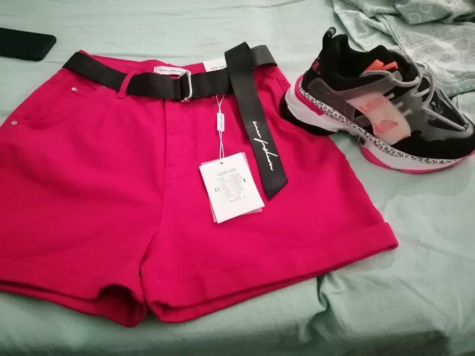 къси панталони с колан