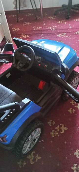 Электромобиль для ребёнка