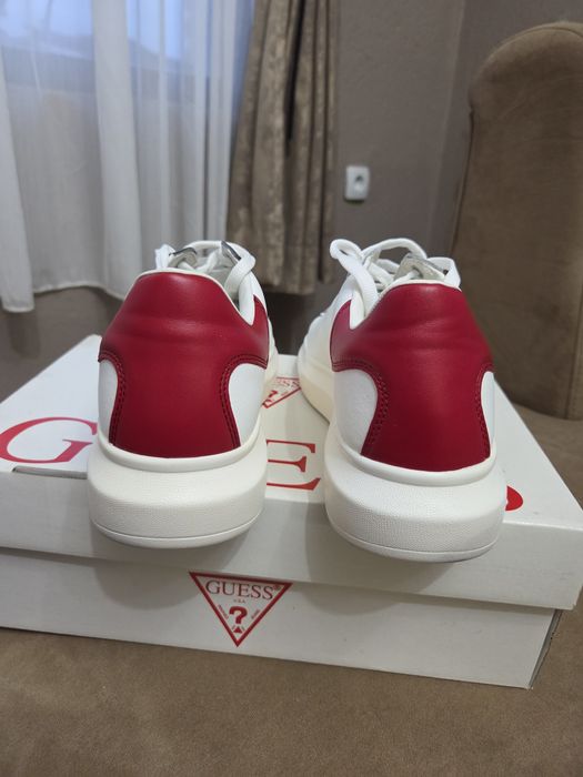 Сникърси GUESS  ест.кожа