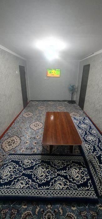 Srochno hovli uy sotiladi Toshkent v. Olmaliq sh. TELEGRAF Svetlyachok
