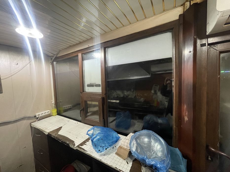 Продам киоск донерный павильлон