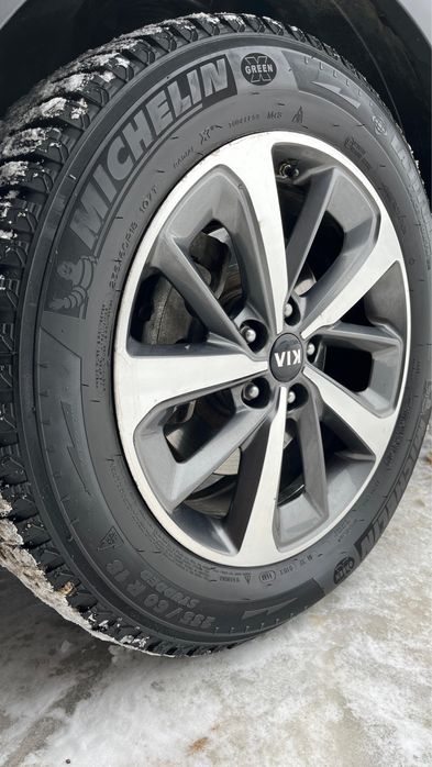 Продам Kia Sorento