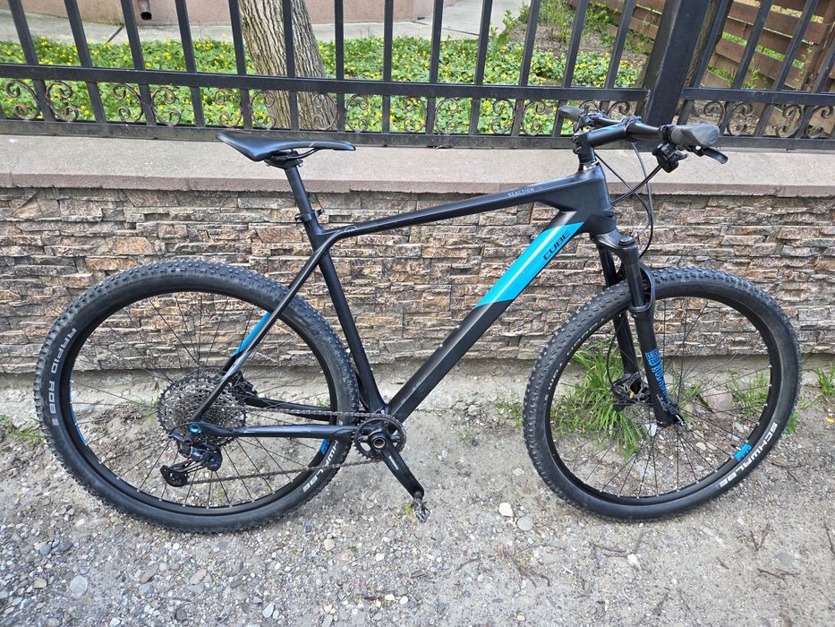 Bicicleta carbon Cube Reaction 29"