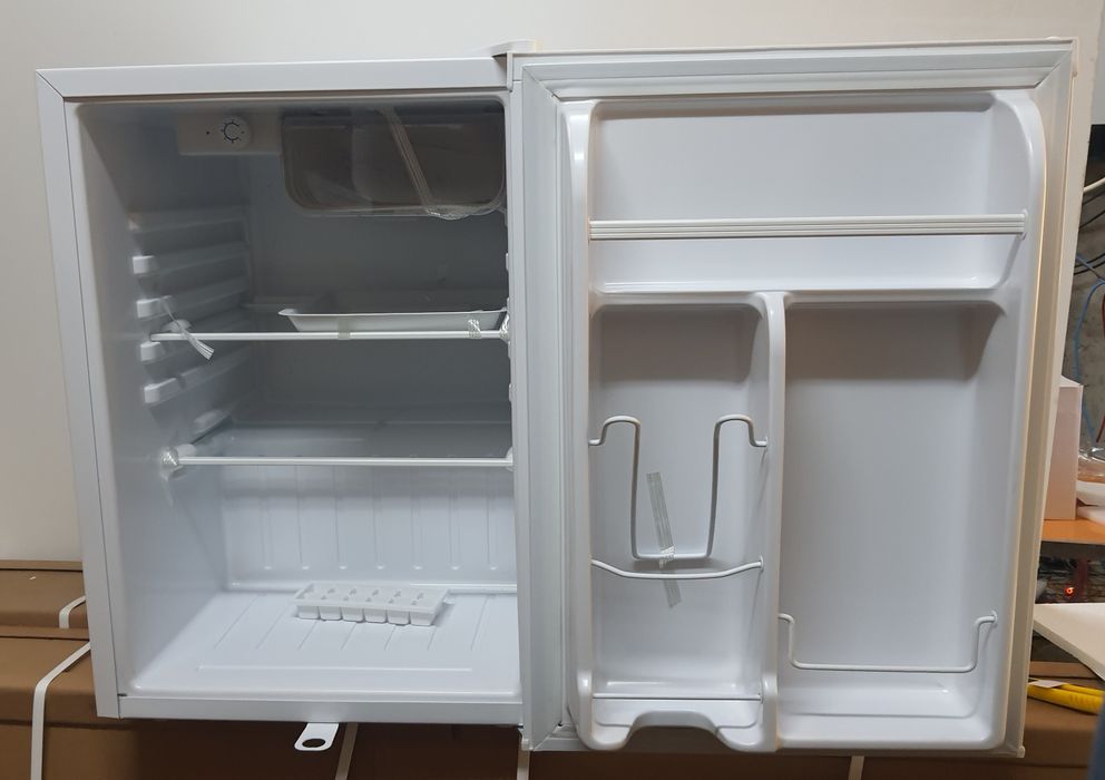 Frigider cu congelator 70L și 90L, 12v,24v,36v camper, rulota, auto