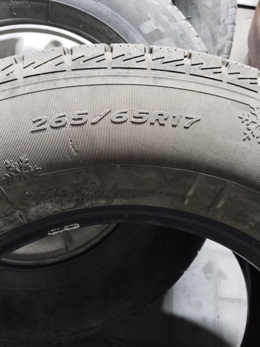 Автошины зимние б/у