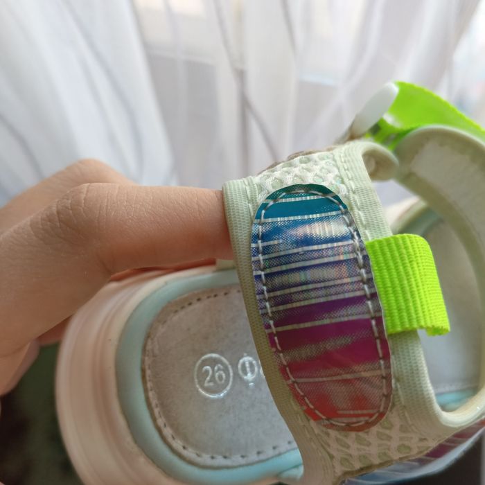 Сандали для девочки