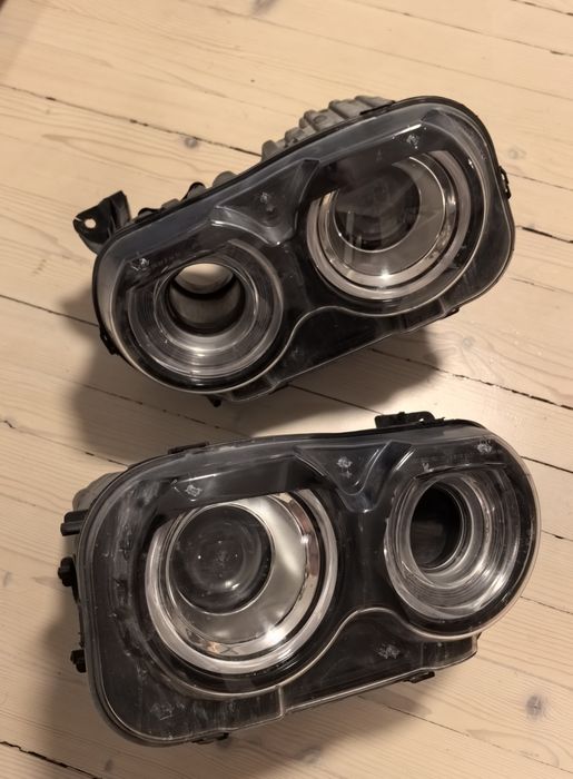 Dodge Challenger фарове 2015+