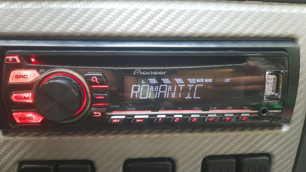Cd player Pioneer/cu stick/cu auxiliar
