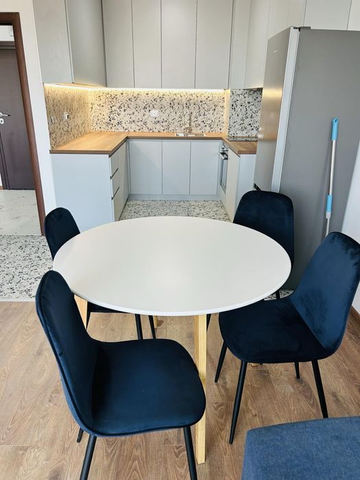 Дава се под наем Двустаен апартамент в ж.Зоопарк - 74 кв.м за 700 € - Снимка #5