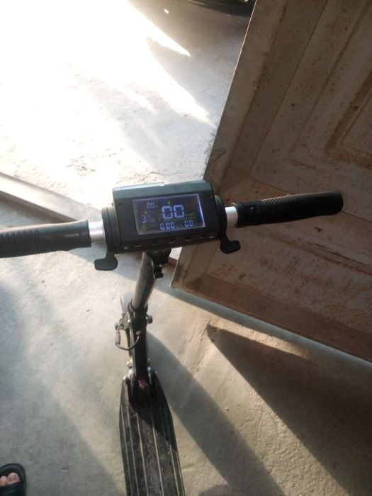 Elektron samakat sotiladi