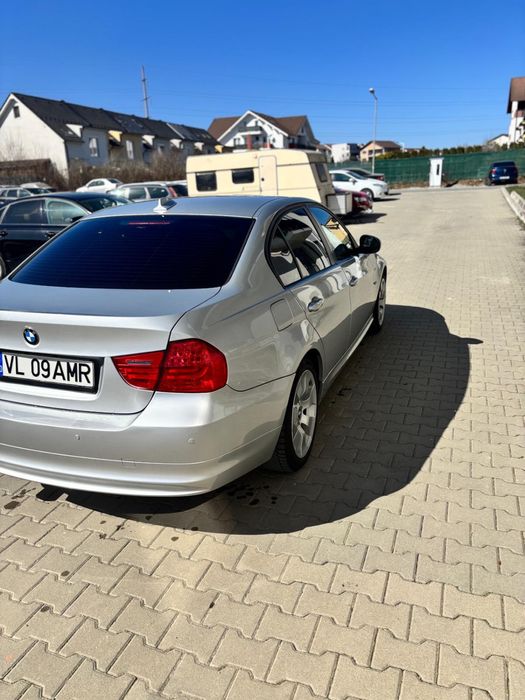 BMW seria 3 E90 Facelift