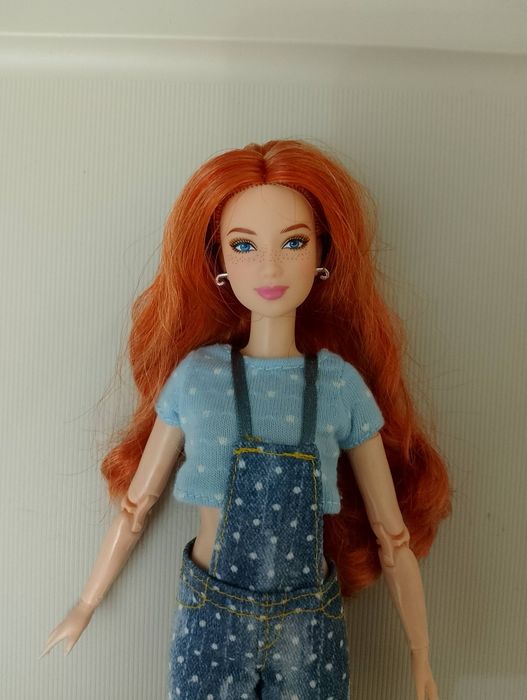 Продается Барби.