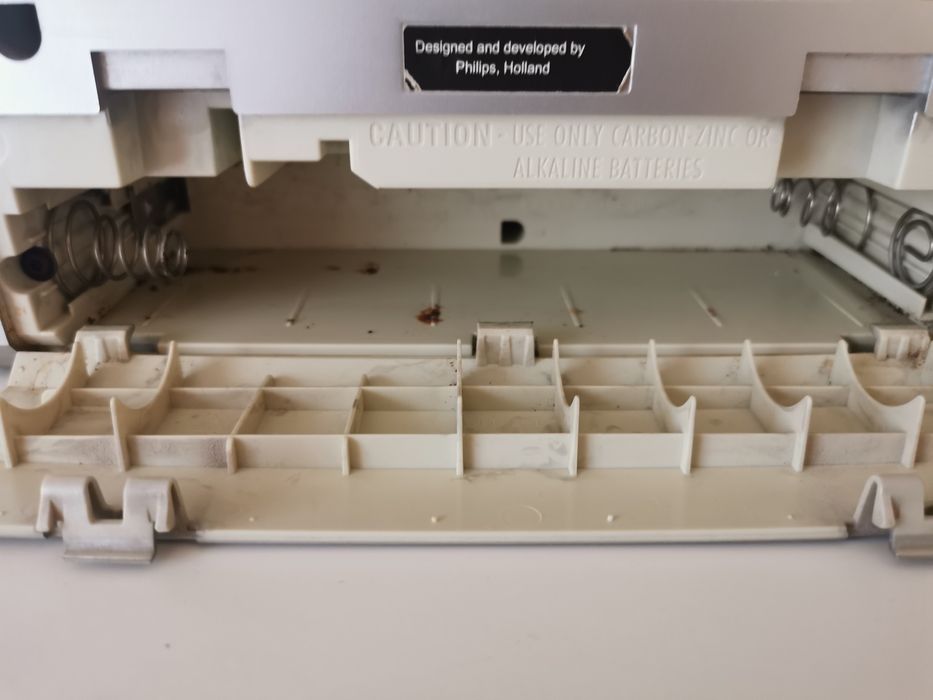 Radiocasetofon Philips AZ2045