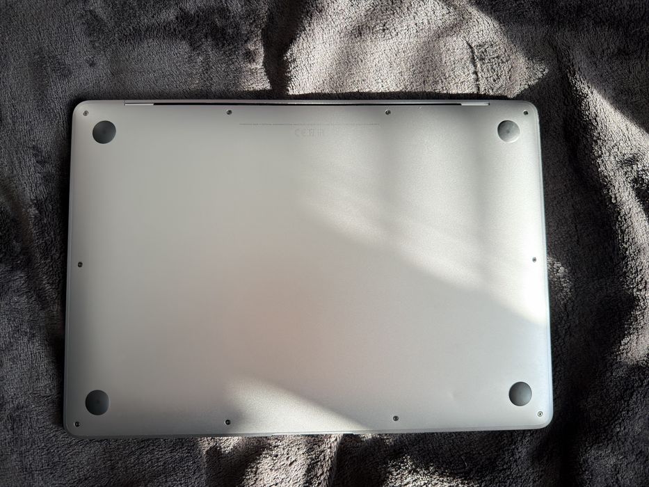 Macbook Air 2020 M1 chip