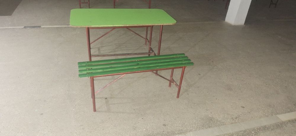 Устар курси комплект. Стол стул. Ошхона учун.