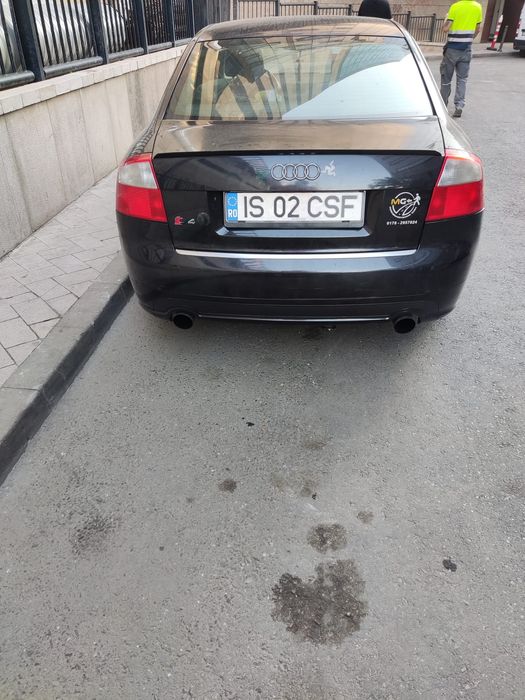 Audi A4 B6 - 2.5 V6 - 2004