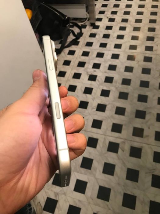 Срочно! iPhone 17 Pro Max новый, на гарантии!