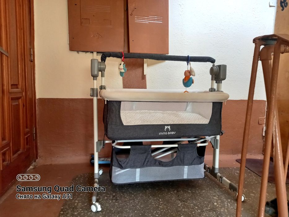 Baby crip kravtcha yosh bolalarki