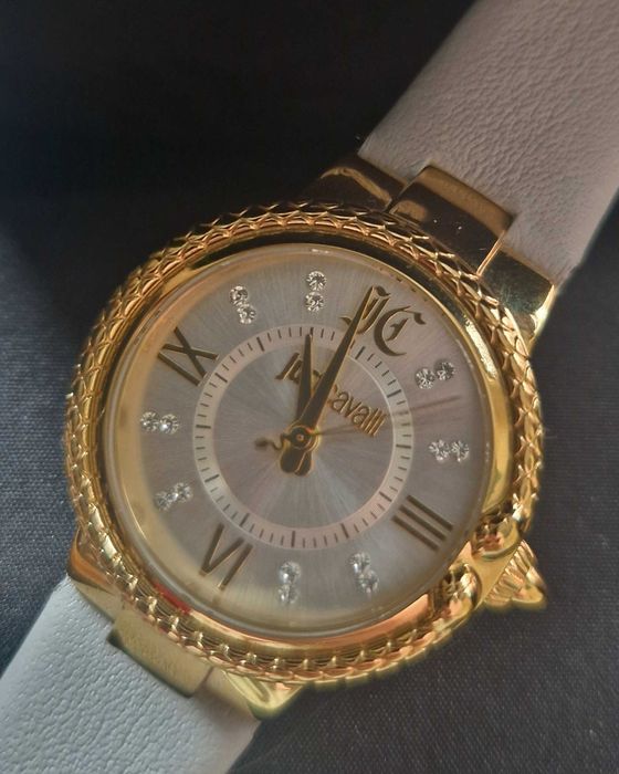 Часовник Just Cavali нов